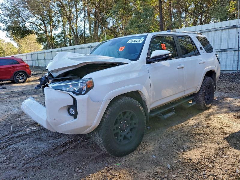 2024 TOYOTA 4RUNNER — VIN JTEFU5JR7R5309338