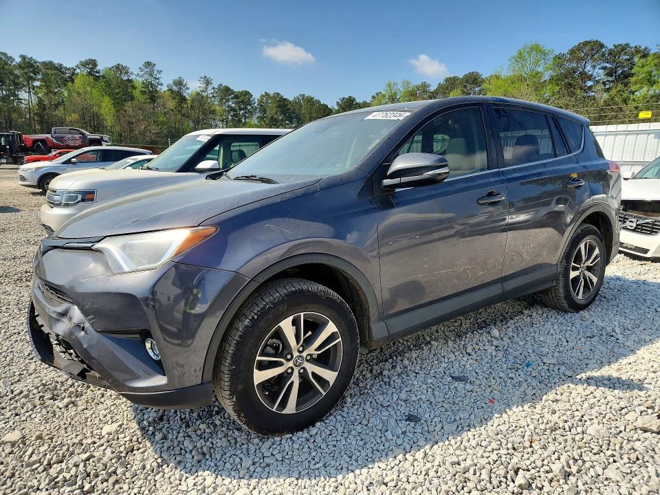 2018 TOYOTA RAV4 — VIN JTMWFREVXJD133215