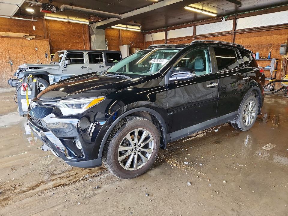 2018 TOYOTA RAV4 — VIN 2T3DFREV8JW717347
