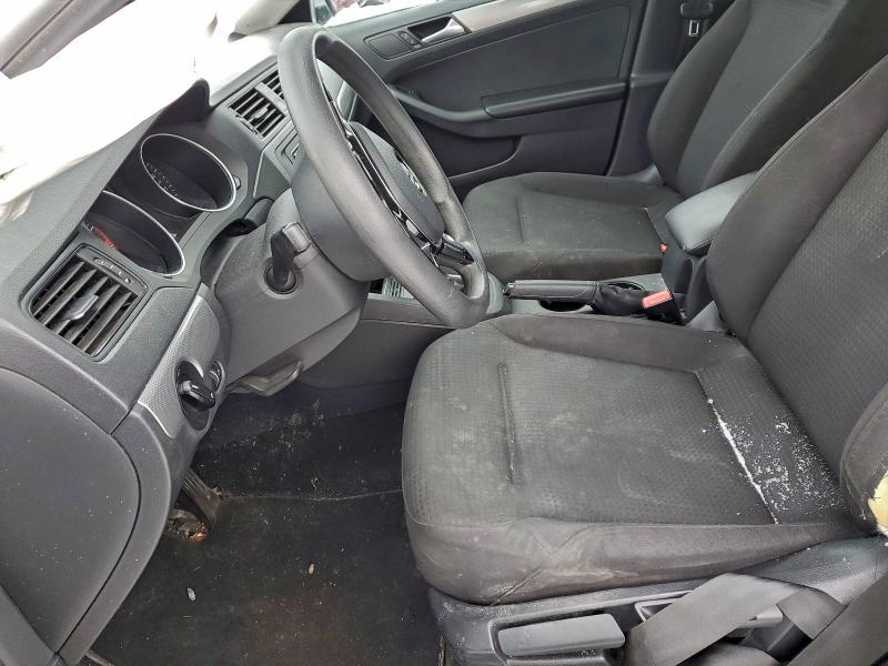 3VW2K7AJ0FM204142