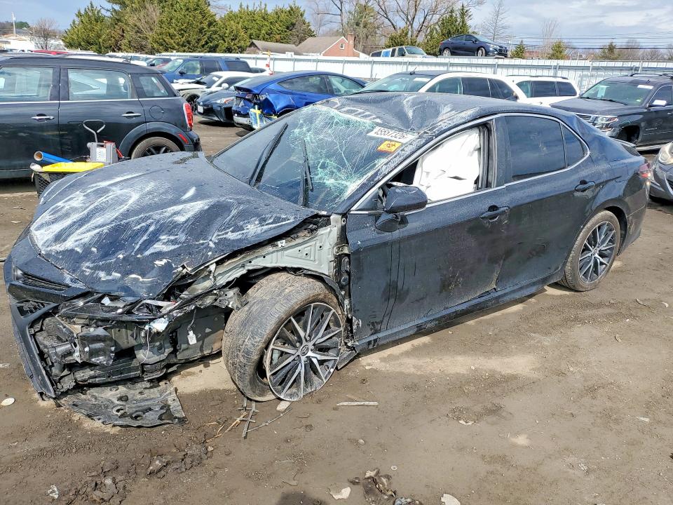 2024 TOYOTA CAMRY — VIN 4T1T11AK7RU855330