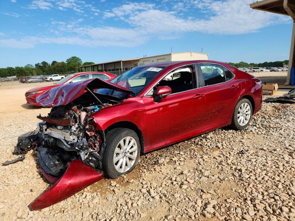 2019 TOYOTA CAMRY — VIN 4T1B11HK4KU682633