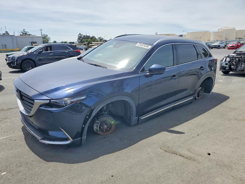 2018 MAZDA CX-9 — VIN JM3TCBDY1J0200555