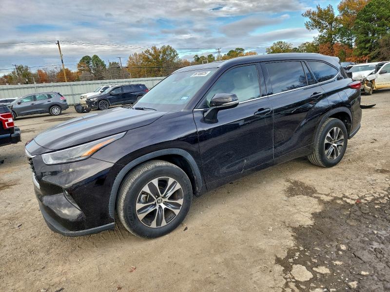 2022 TOYOTA HIGHLANDER — VIN 5TDGZRAH7NS090362