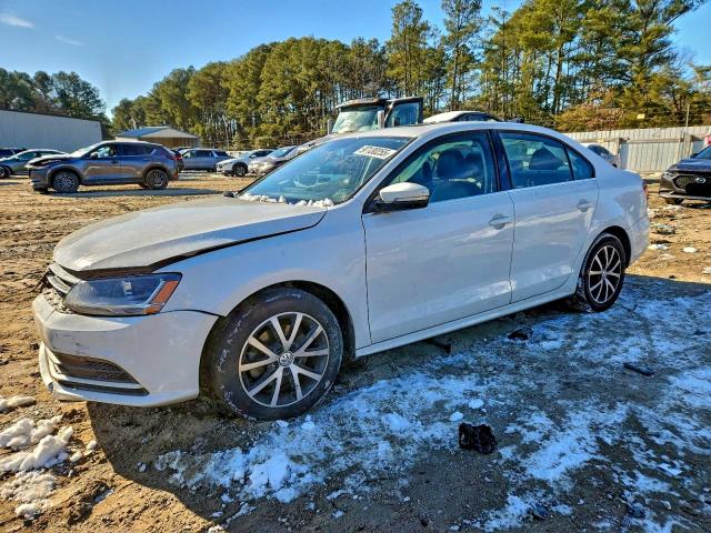 2017 VOLKSWAGEN JETTA SE — VIN 3VWDB7AJ2HM398815