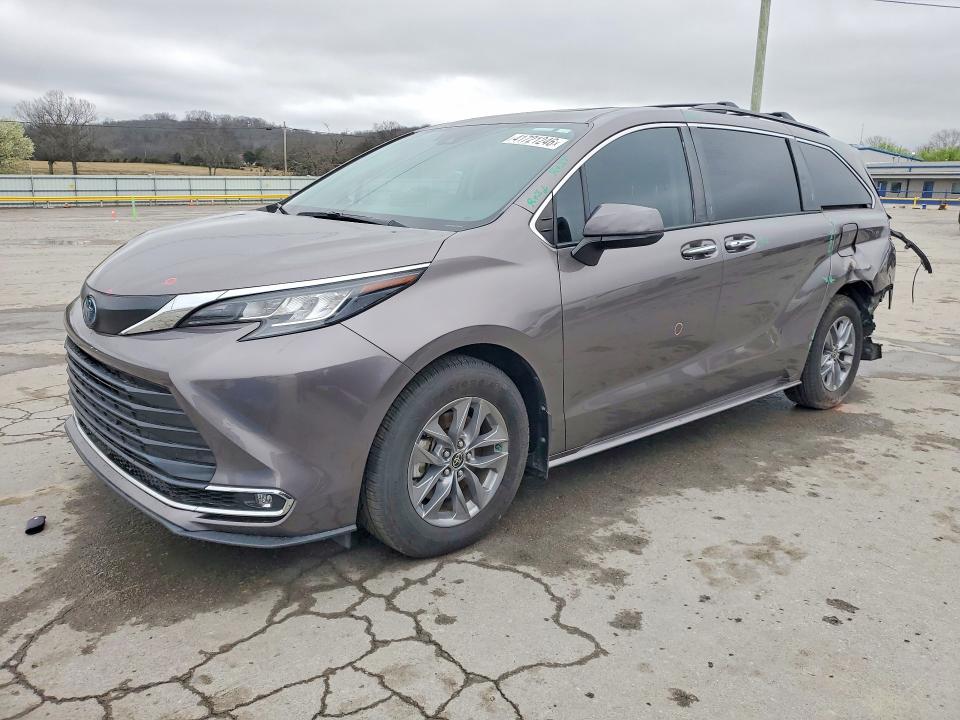 2022 TOYOTA SIENNA — VIN 5TDYRKEC0NS106475