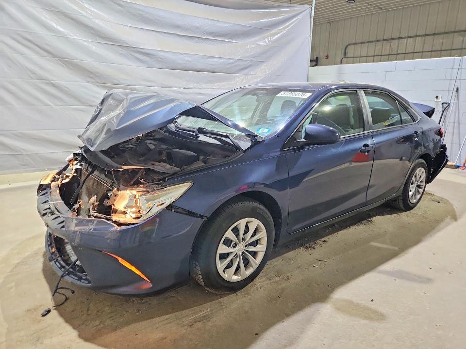 2016 TOYOTA CAMRY — VIN 4T4BF1FK2GR523062