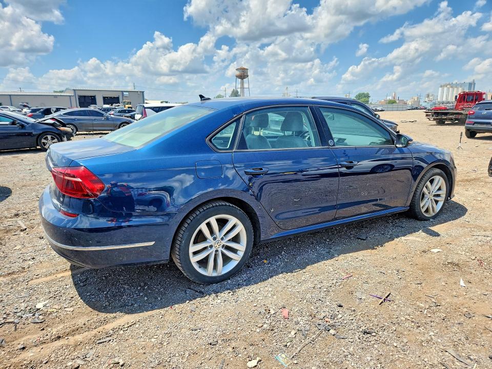 1VWLA7A35KC014003