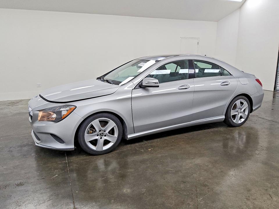 WDDSJ4EB9JN545504