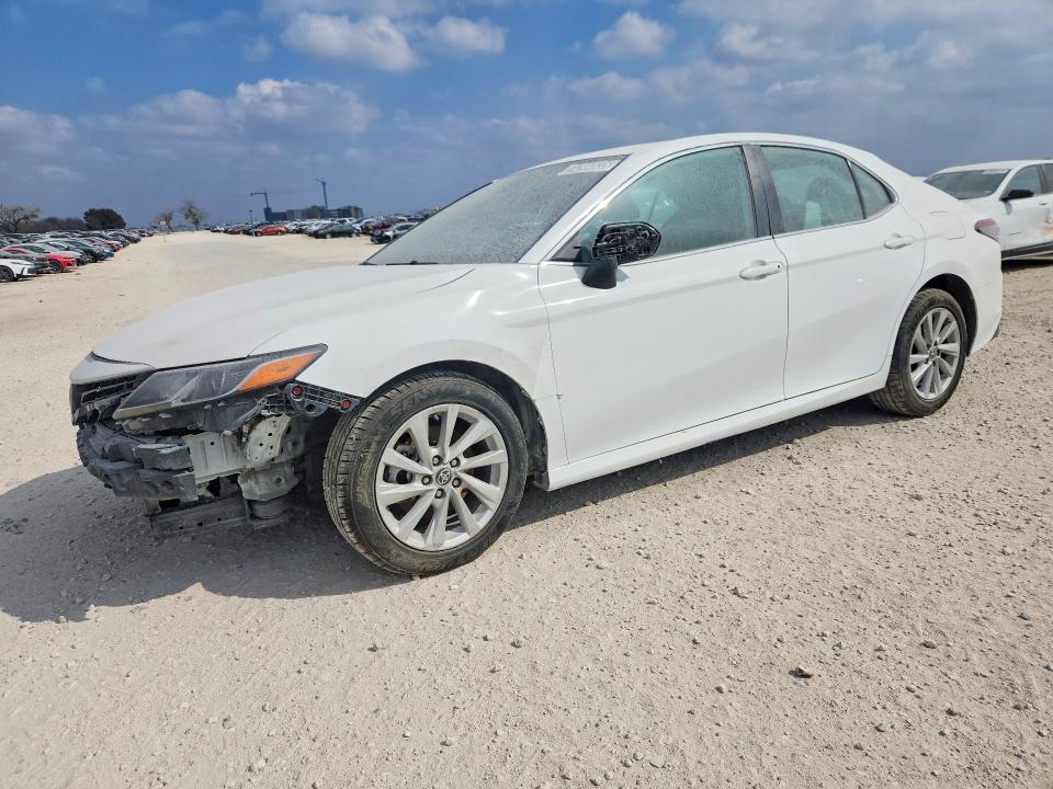 2024 TOYOTA CAMRY — VIN 4T1C11AK4RU921073