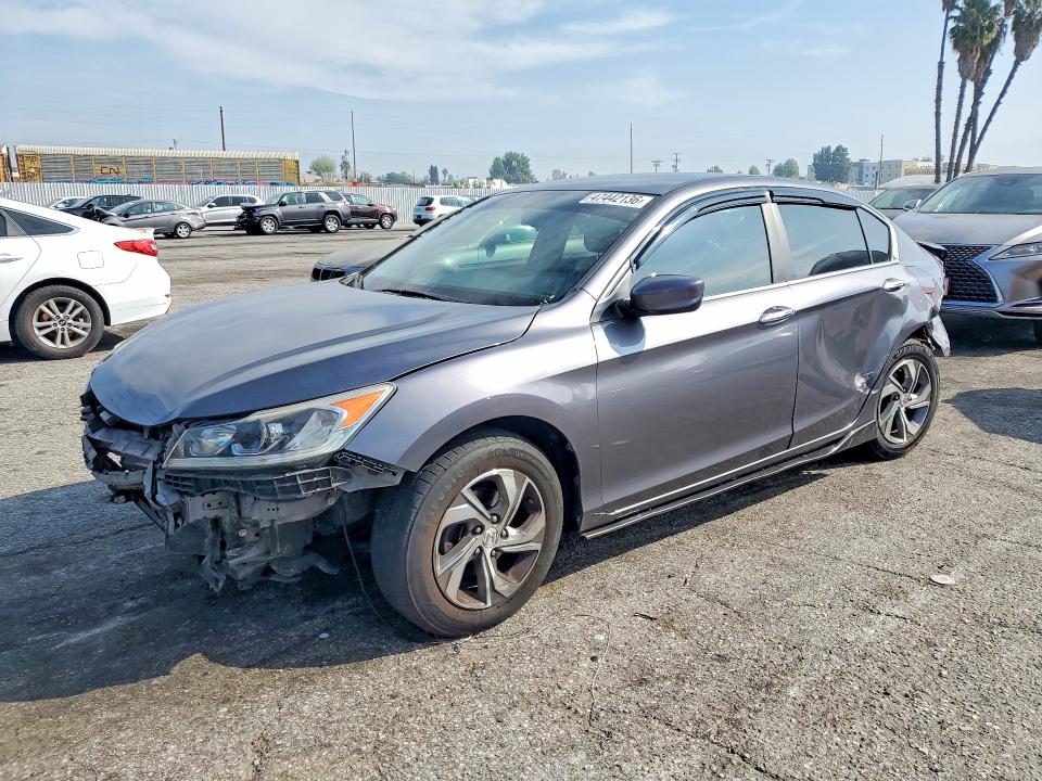 2017 HONDA ACCORD — VIN 1HGCR2F38HA218923