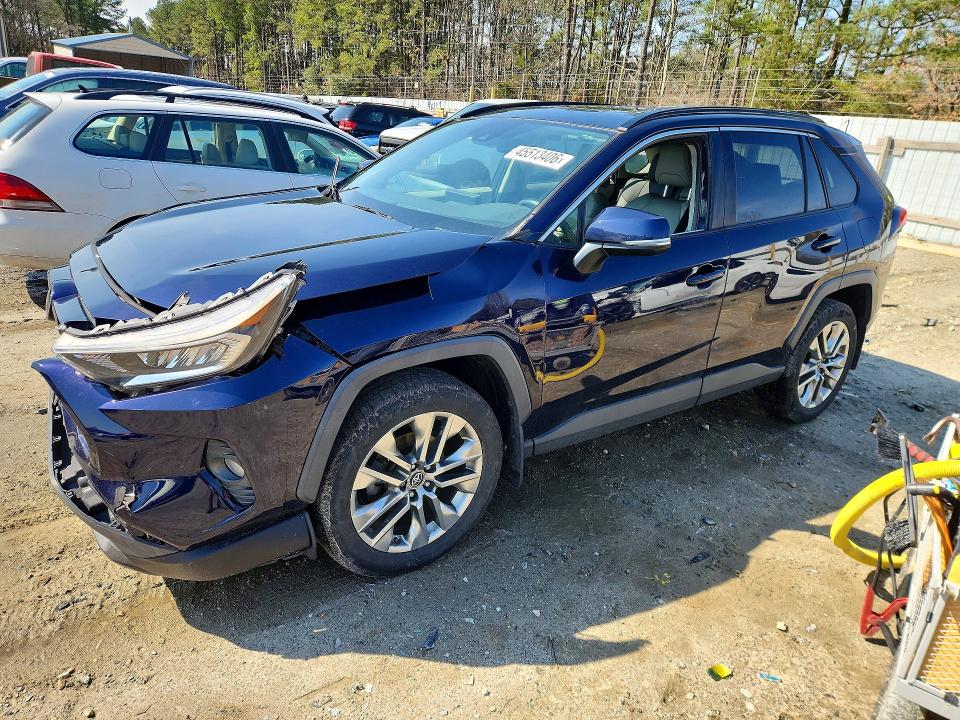 2019 TOYOTA RAV4 — VIN JTMA1RFV3KD003575
