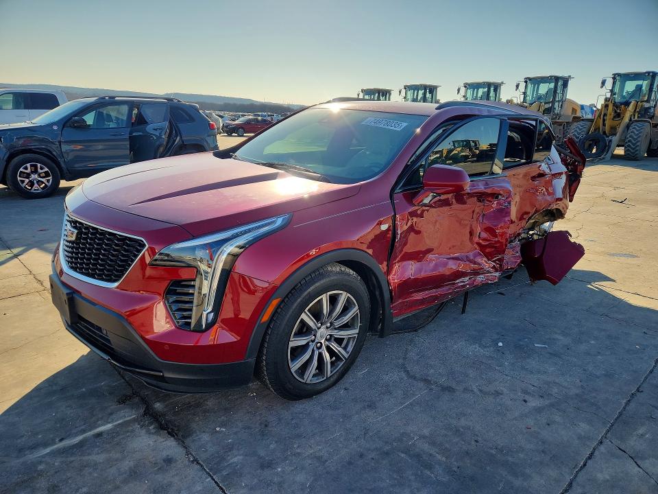 2019 CADILLAC XT4 — VIN 1GYFZER47KF146893