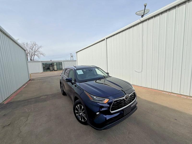 2021 TOYOTA HIGHLANDER — VIN 5TDGZRBH9MS059899