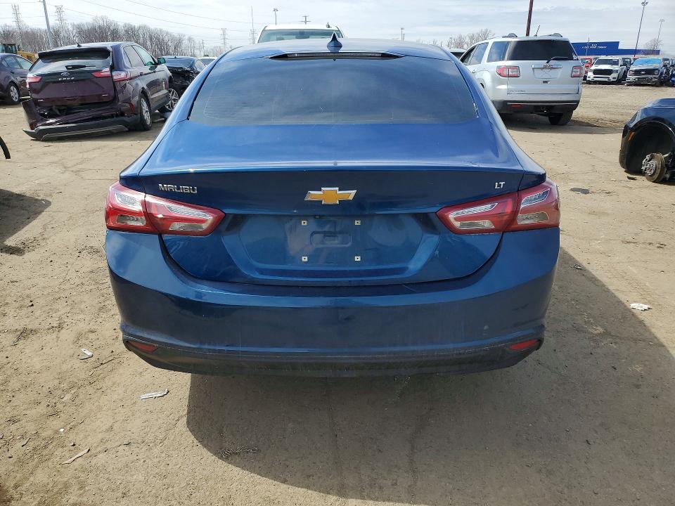 1G1ZD5ST2KF165069
