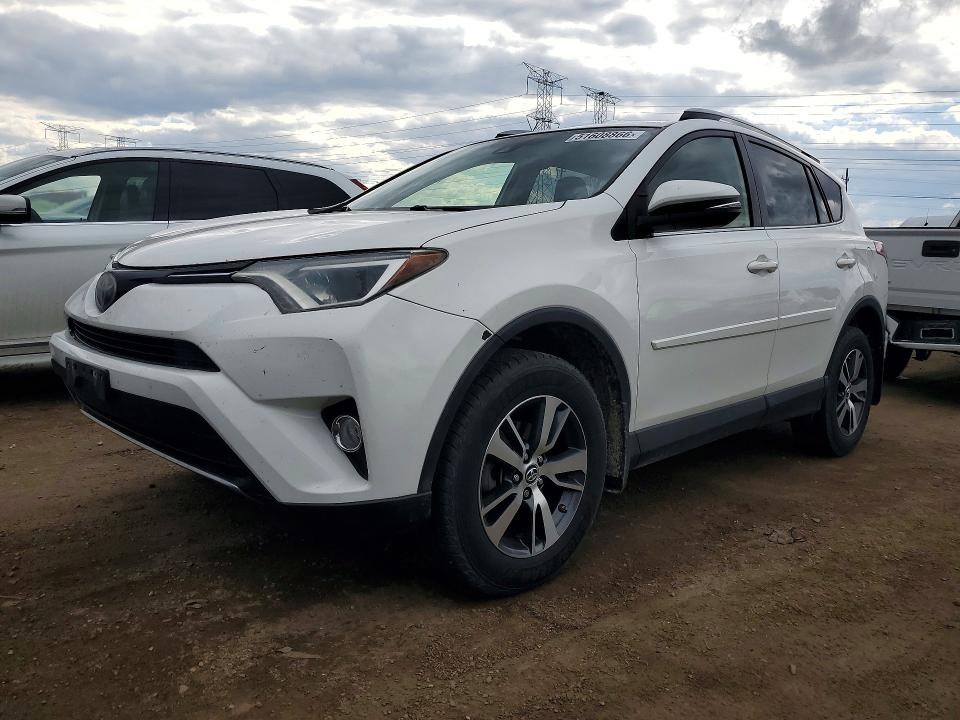 2018 TOYOTA RAV4 — VIN JTMRFREV5JJ228960