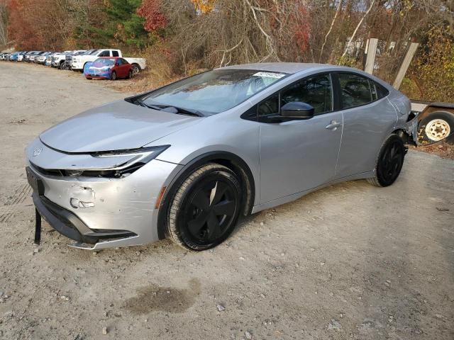 2024 TOYOTA PRIUS LE — VIN JTDACAAU6R3026679