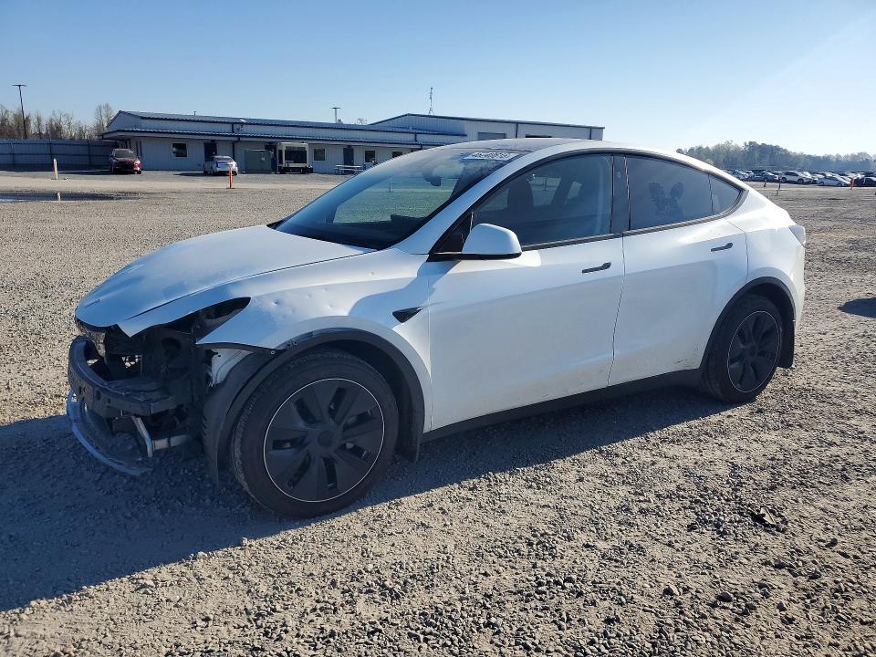 2023 TESLA MODEL Y — VIN 7SAYGDEE4PA139375