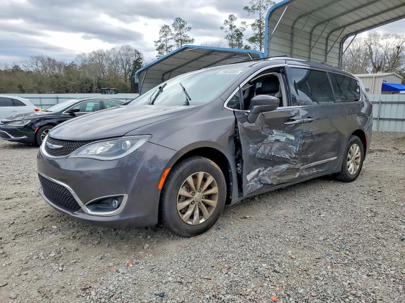2018 CHRYSLER PACIFICA — VIN 2C4RC1BG3JR279725