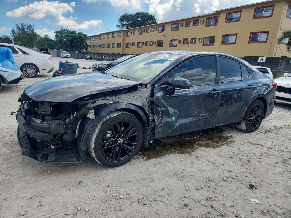 2025 TOYOTA CAMRY — VIN 4T1DAACK0SU113634