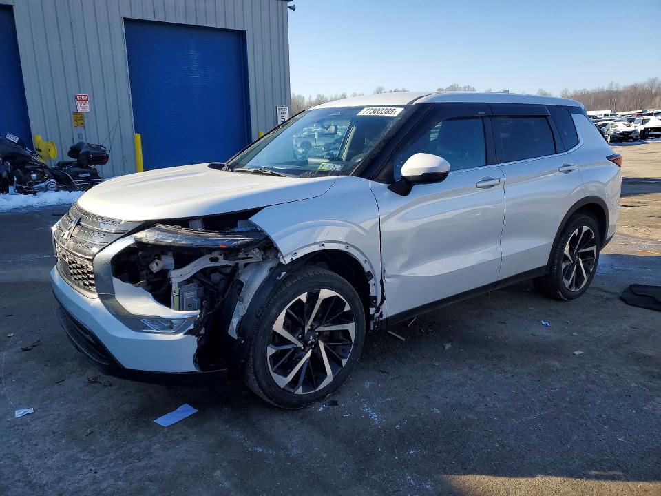 2022 MITSUBISHI OUTLANDER — VIN JA4J4TA86NZ049957