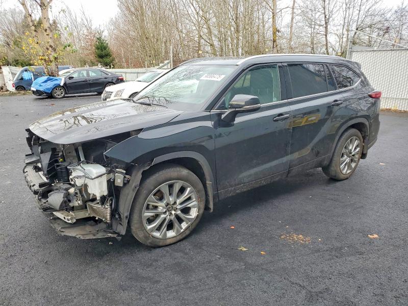 2022 TOYOTA HIGHLANDER — VIN 5TDDZRBH7NS563369