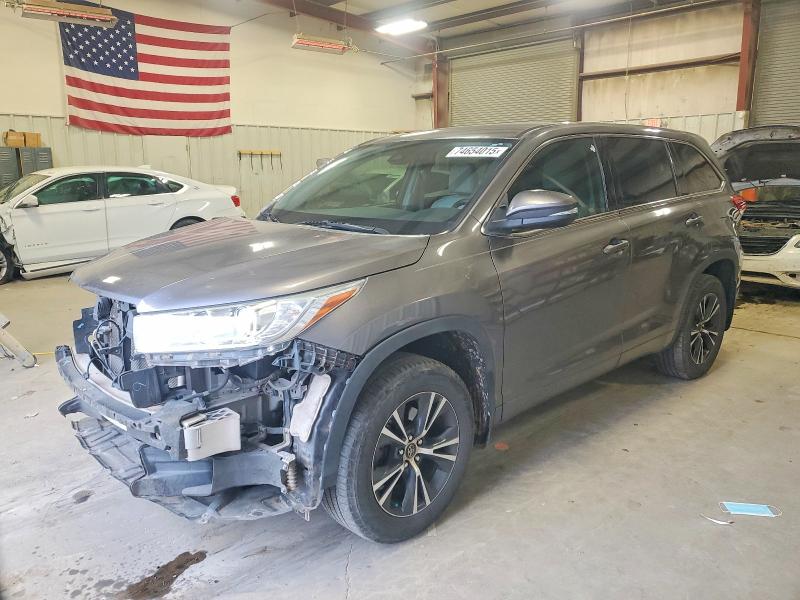 2018 TOYOTA HIGHLANDER — VIN 5TDZZRFH2JS256864