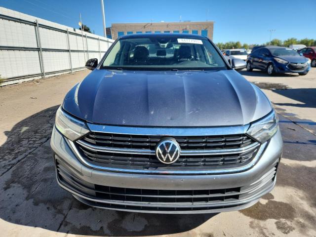 3VW7M7BU0PM003612