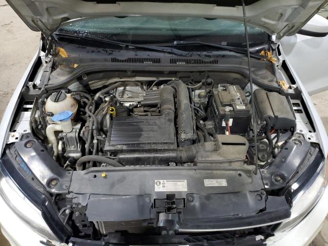 3VW2B7AJ7HM237609