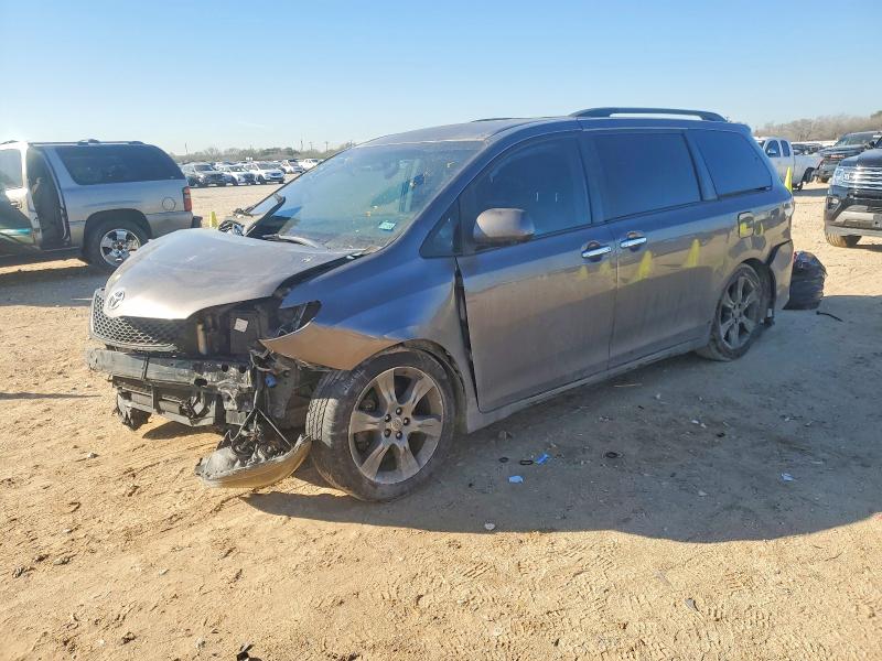 2015 TOYOTA SIENNA — VIN 5TDXK3DC5FS588188
