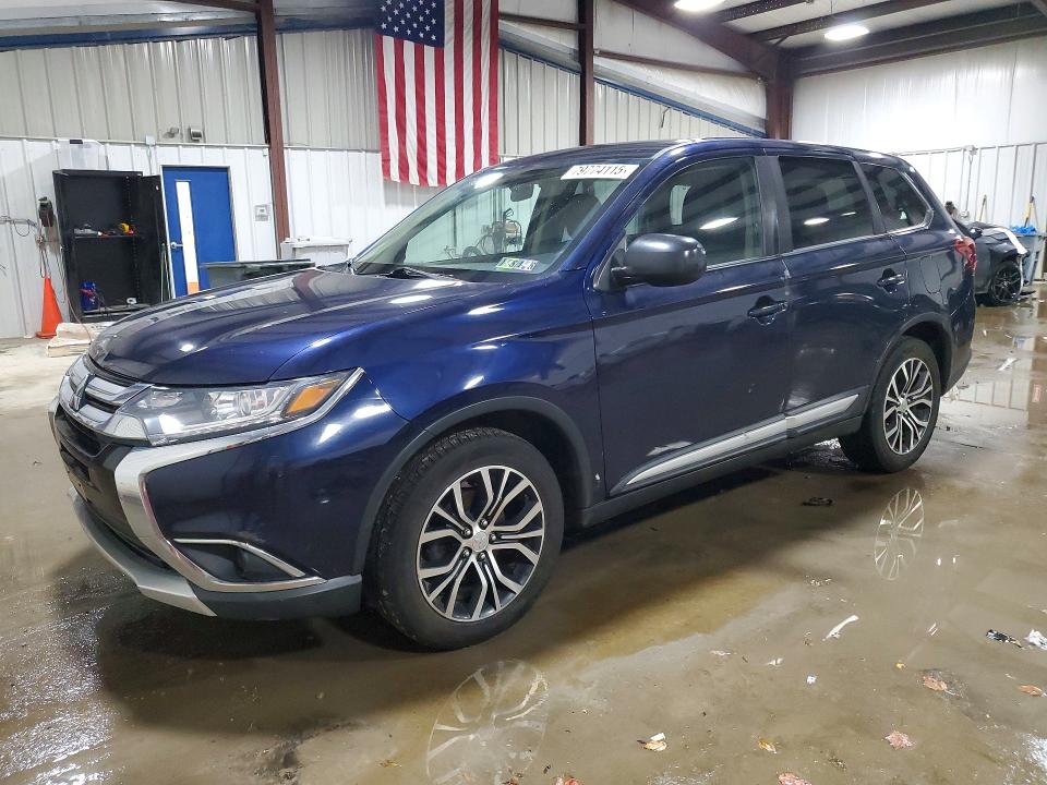 2018 MITSUBISHI OUTLANDER — VIN JA4AZ3A30JZ057603