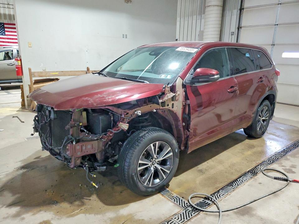 2017 TOYOTA HIGHLANDER — VIN 5TDBZRFH6HS440085