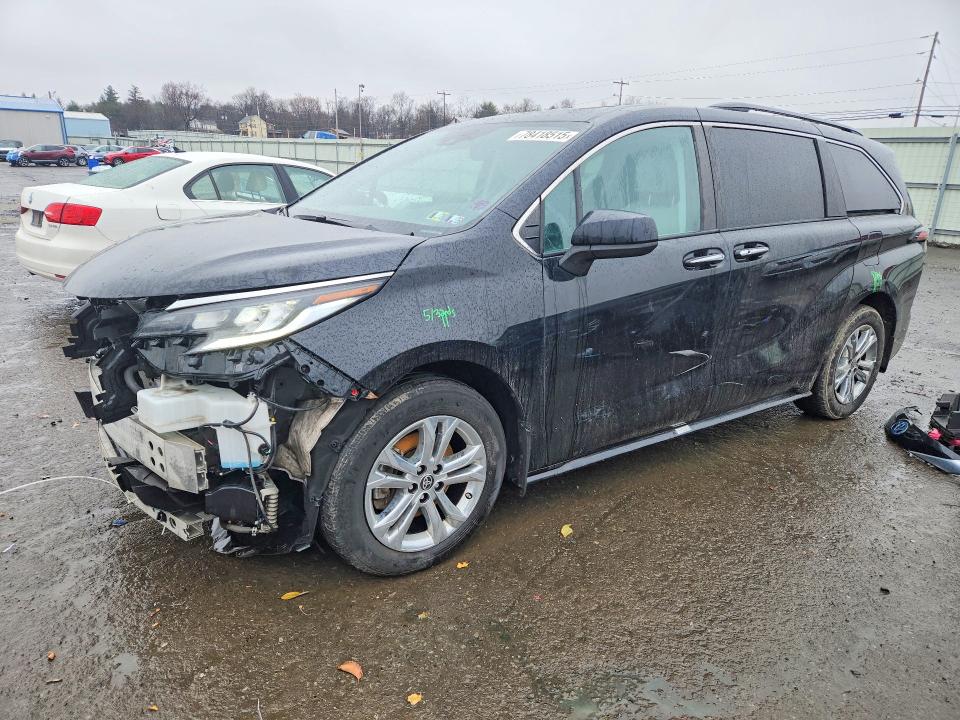 2022 TOYOTA SIENNA — VIN 5TDXSKFC7NS069374