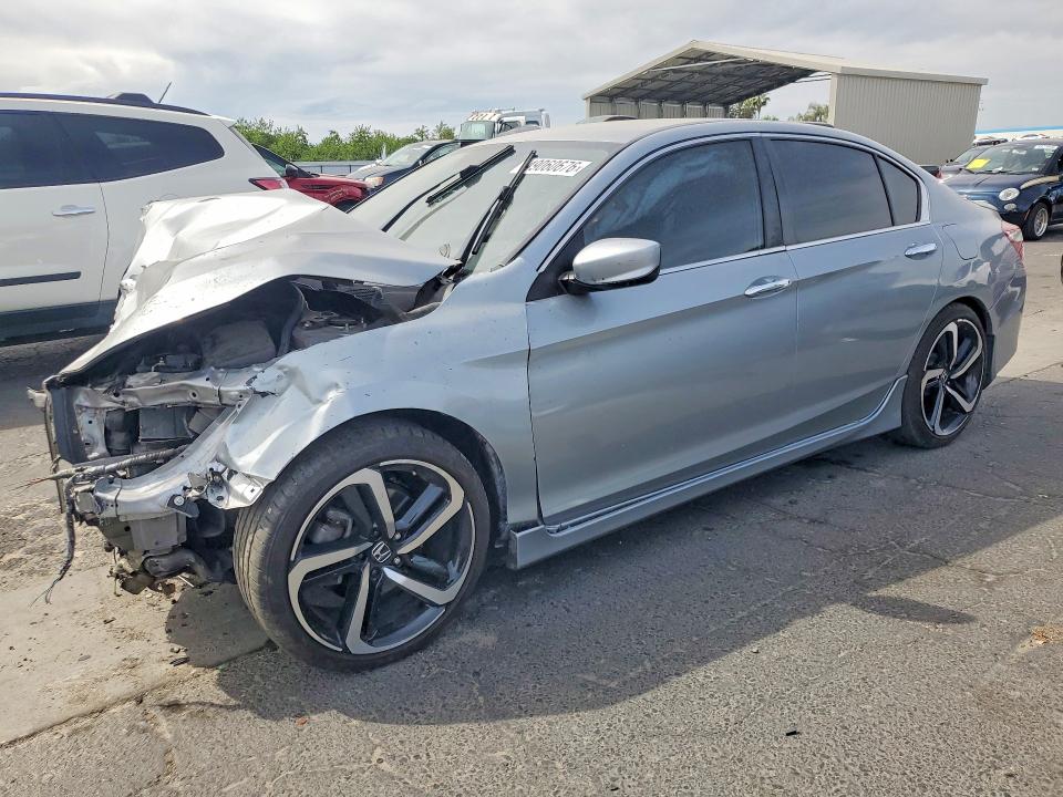 2017 HONDA ACCORD — VIN 1HGCR2F57HA224505