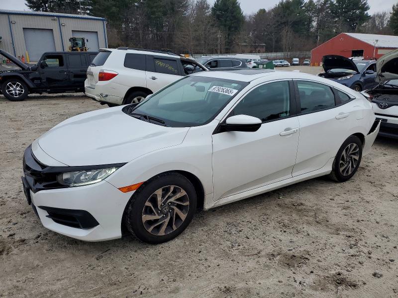 2018 HONDA CIVIC — VIN 19XFC2F76JE207860