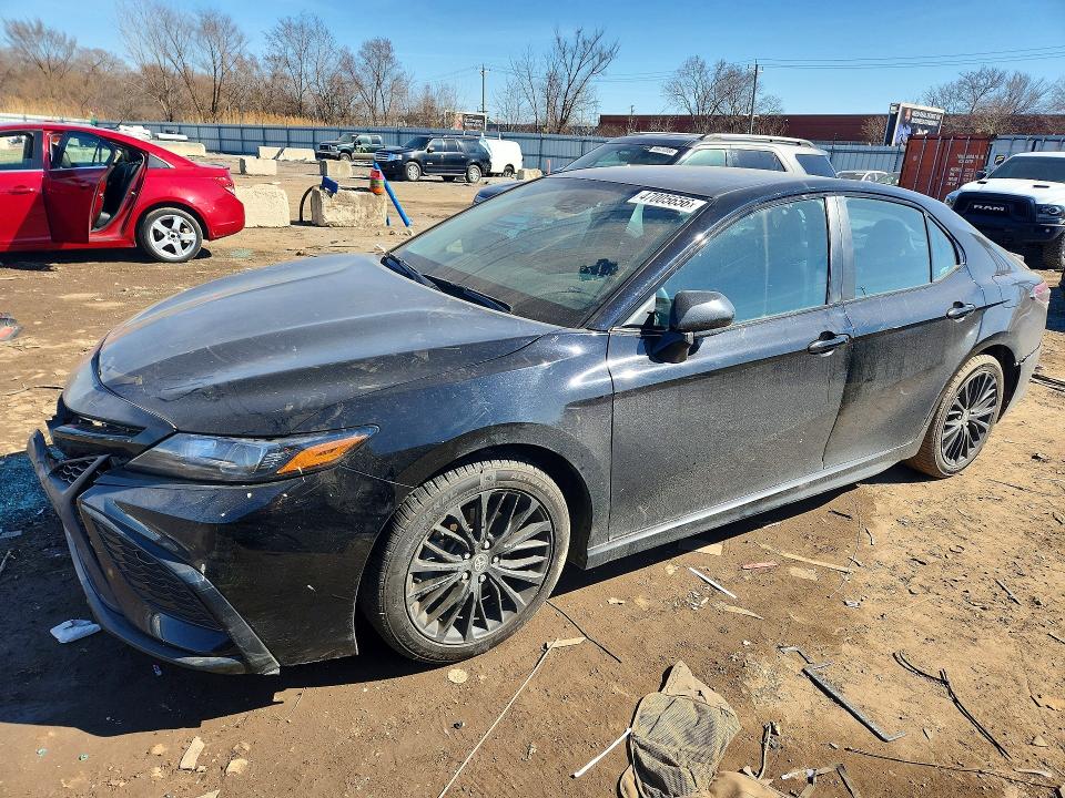 2021 TOYOTA CAMRY — VIN 4T1G11BK8MU043348