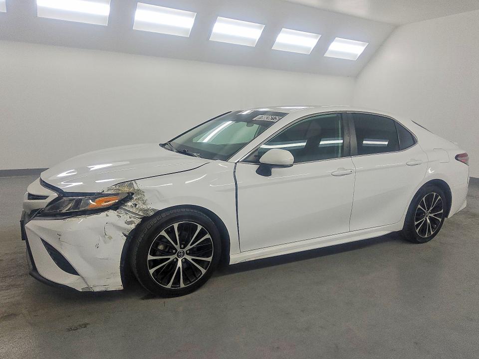 2019 TOYOTA CAMRY — VIN 4T1B11HK1KU744991