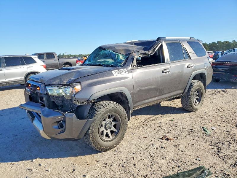 2018 TOYOTA 4RUNNER — VIN JTEBU5JR8J5484961
