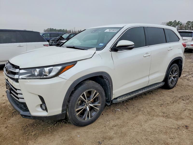 2017 TOYOTA HIGHLANDER — VIN 5TDZZRFH4HS229773