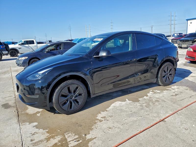 2024 TESLA MODEL Y — VIN 7SAYGDEEXRA305241