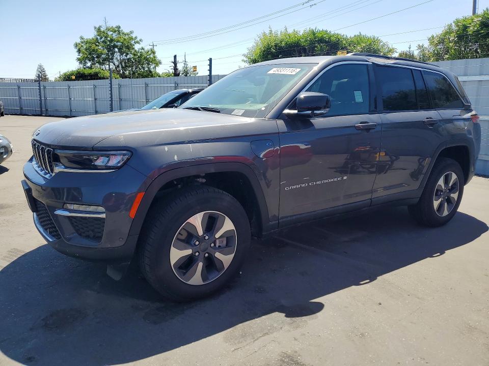 2024 JEEP GR CHEROKEE — VIN 1C4RJYB64R8505977