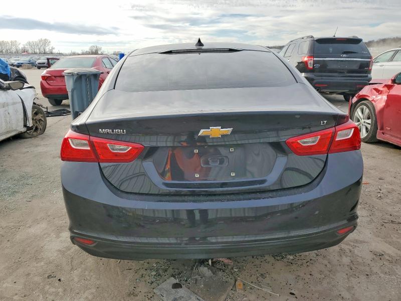1G1ZD5ST5PF169558