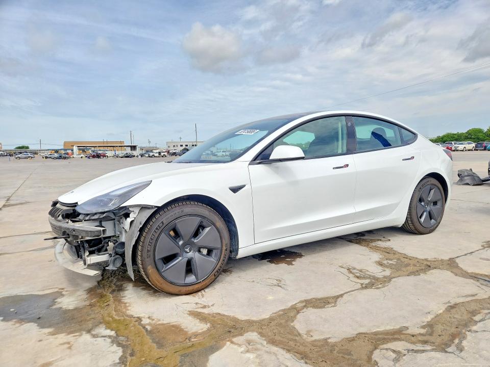 2022 TESLA MODEL 3 — VIN 5YJ3E1EB6NF192225