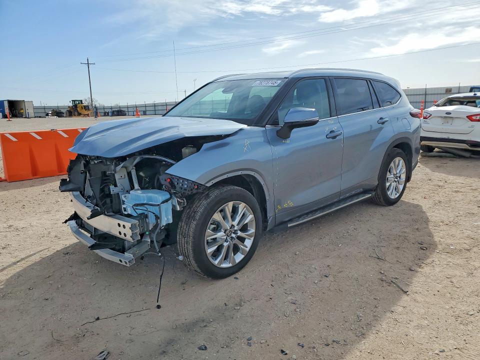 2024 TOYOTA HIGHLANDER — VIN 5TDKDRBH7RS572939