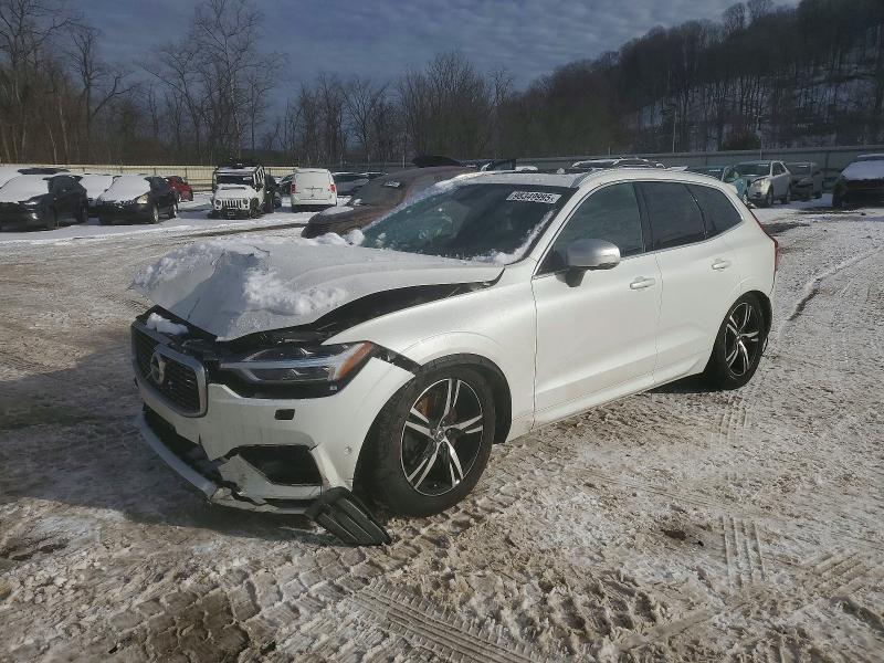 2018 VOLVO XC60 T6 R- — VIN LYVA22RM1JB082650
