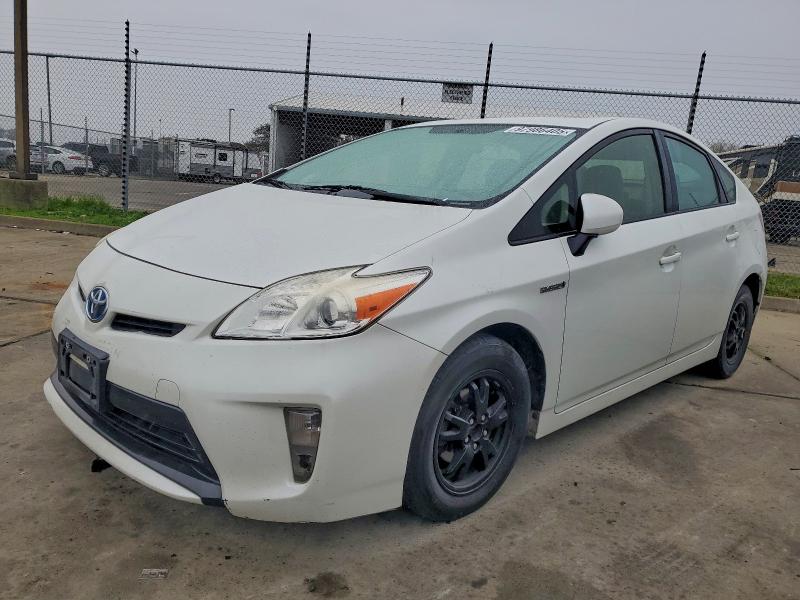 2014 TOYOTA PRIUS — VIN JTDKN3DU2E1763972