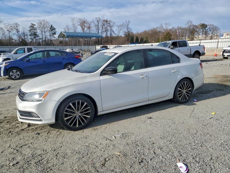 2016 VOLKSWAGEN JETTA SPOR — VIN 3VWD17AJ0GM218197