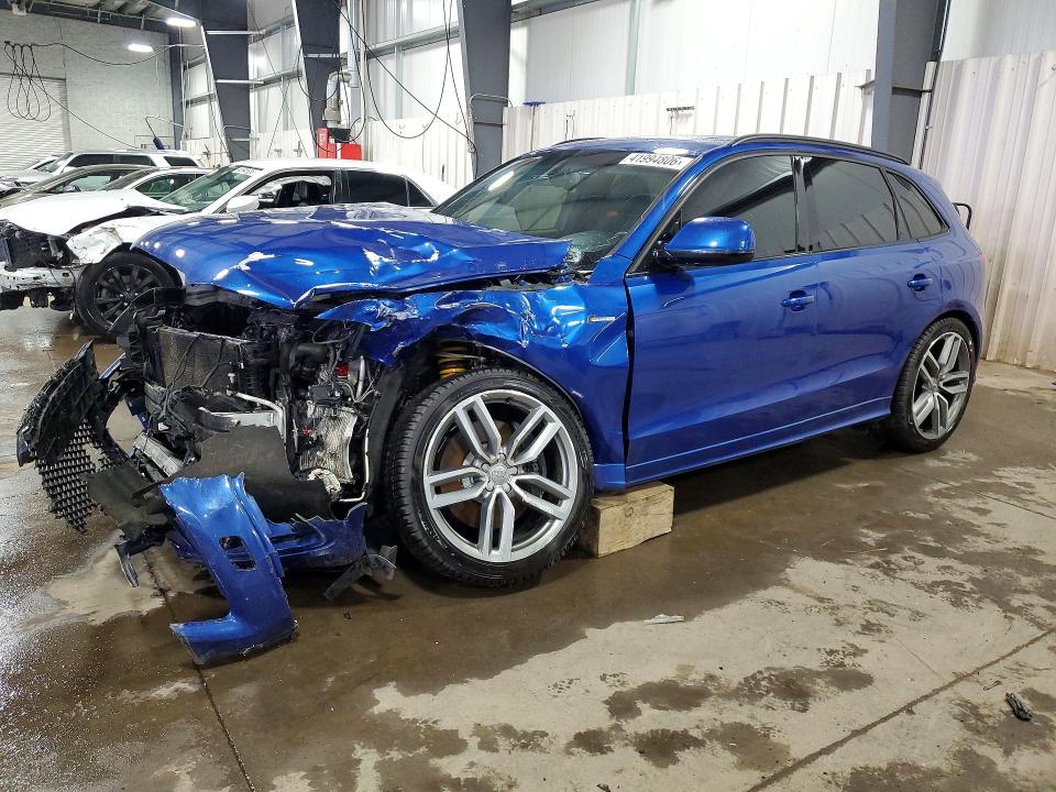 2015 AUDI SQ5 — VIN WA1CGAFPXFA132909