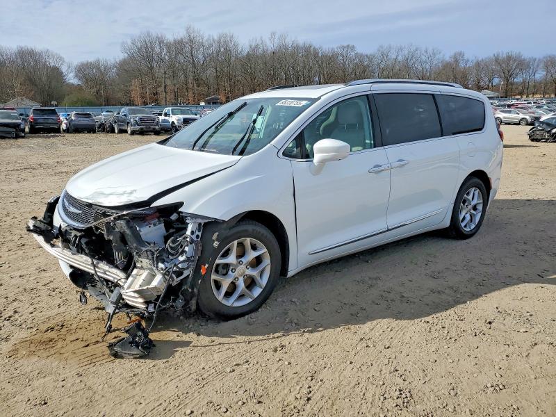 2020 CHRYSLER PACIFICA — VIN 2C4RC1EGXLR138682