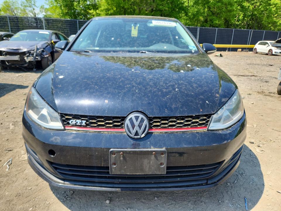 3VW817AU0FM023727